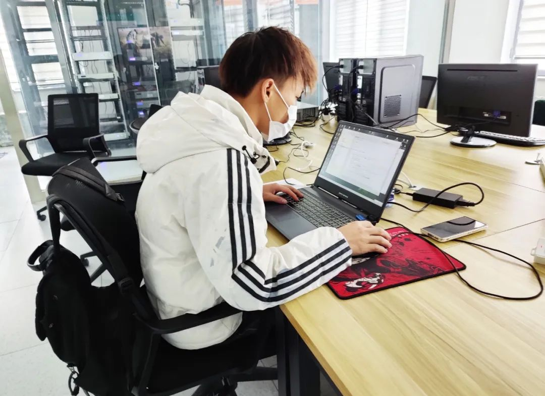 服务客户，金年会jinnian人是认真的!